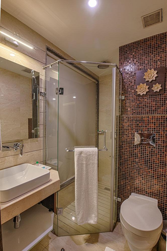 Hotel Lilac Кота Экстерьер фото